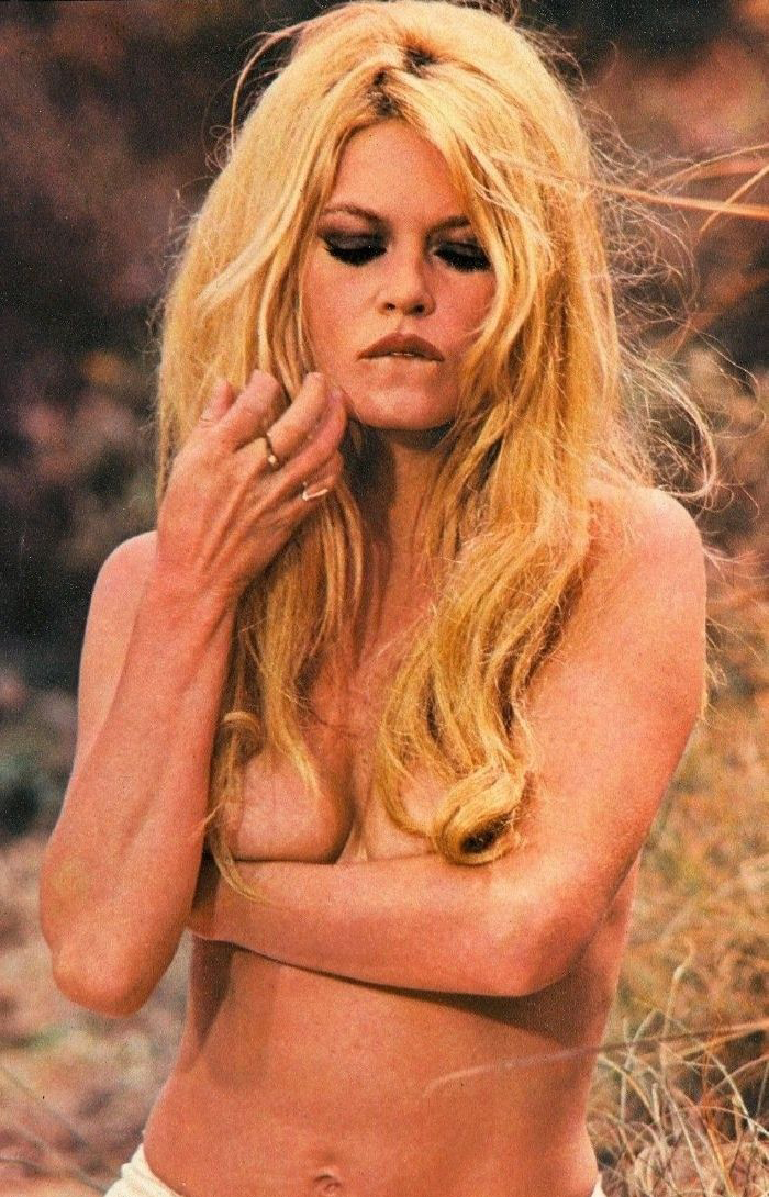 Brigitte Bardot nahá. Foto - 12