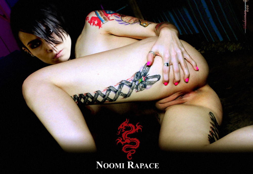 Noomi Rapace nahá. Foto - 4