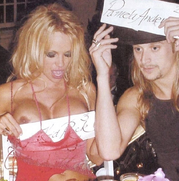 Pamela Anderson nahá. Foto - 71