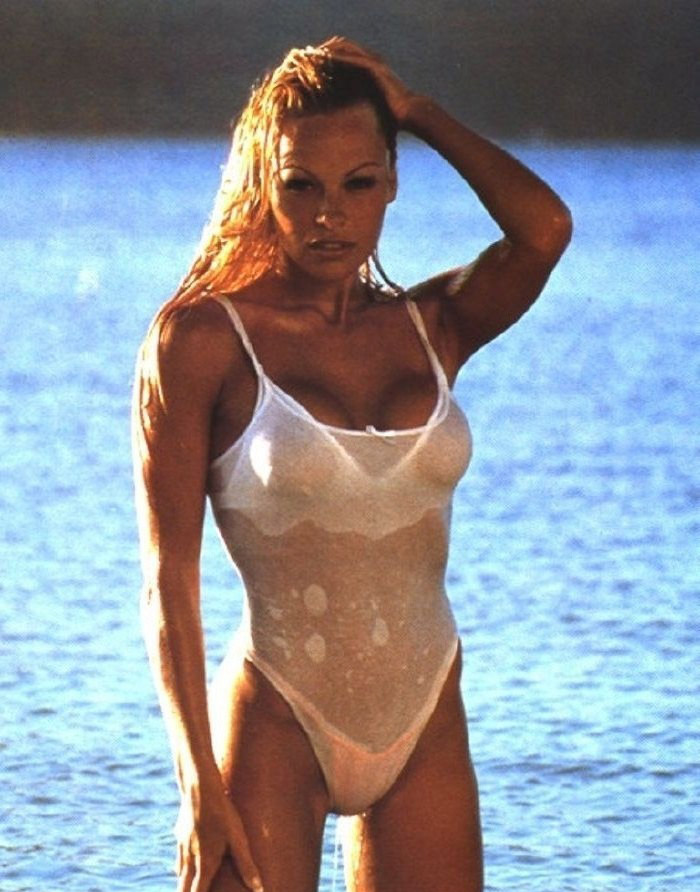 Pamela Anderson nahá. Foto - 73