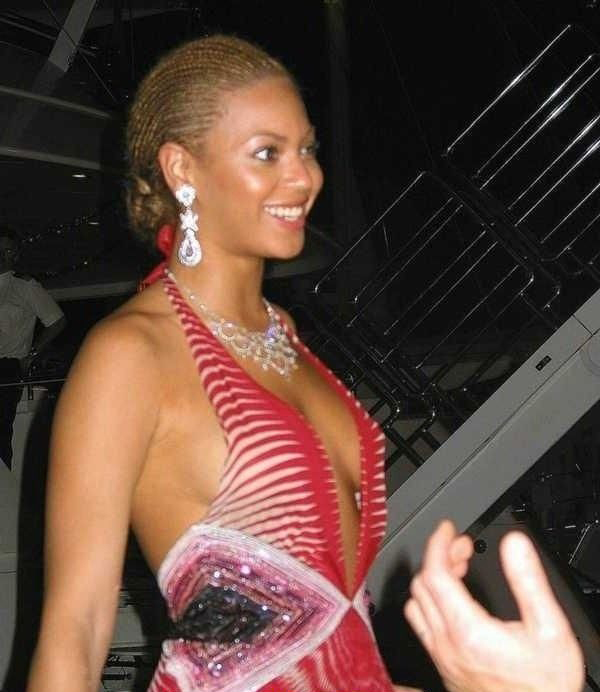 Beyoncé Knowles nahá. Foto - 27