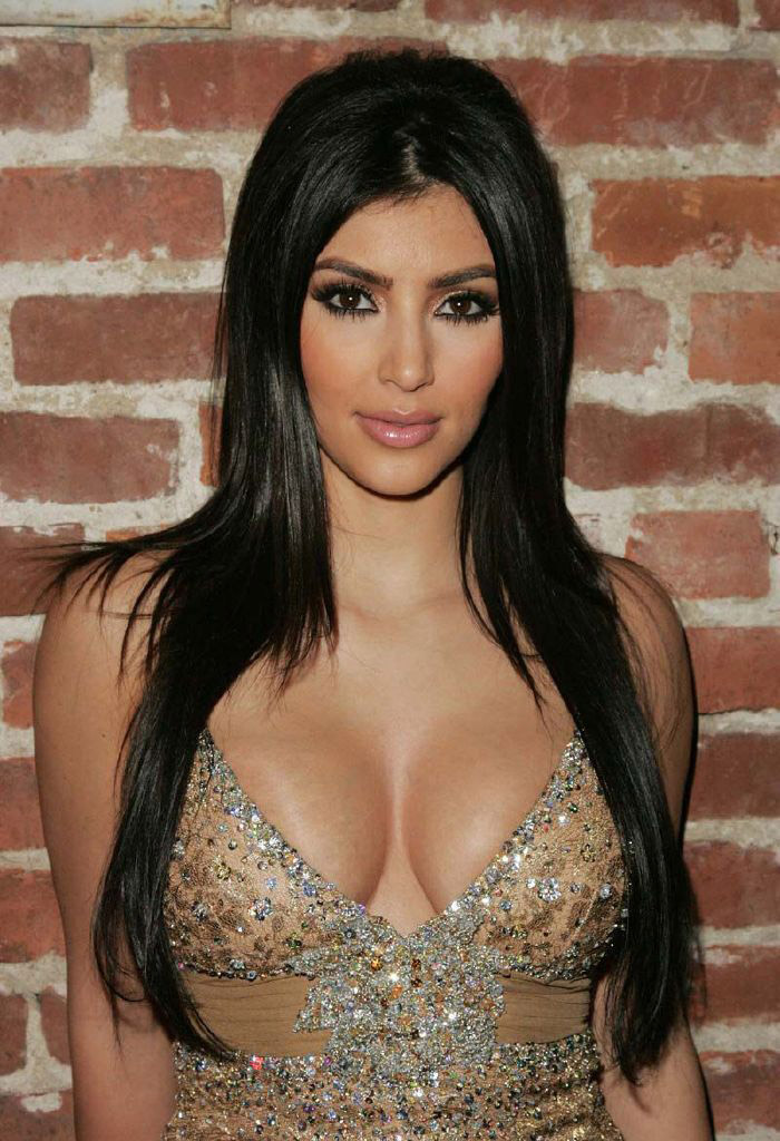 Kim Kardashian nahá. Foto - 33