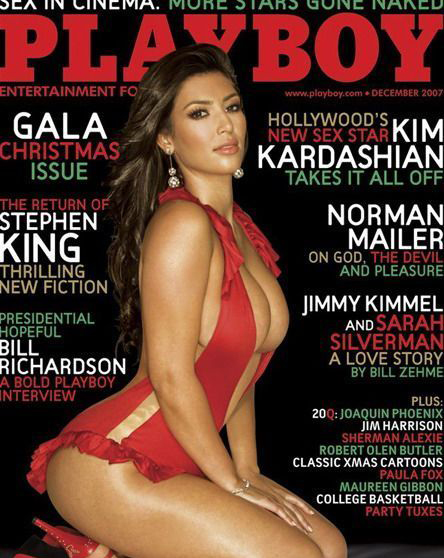 Kim Kardashian nahá. Foto - 8
