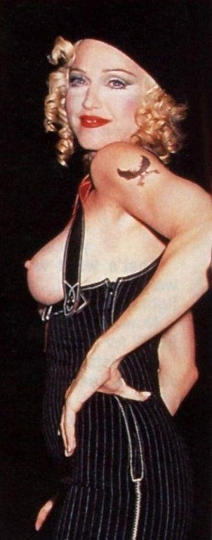 Madonna nahá. Foto - 8