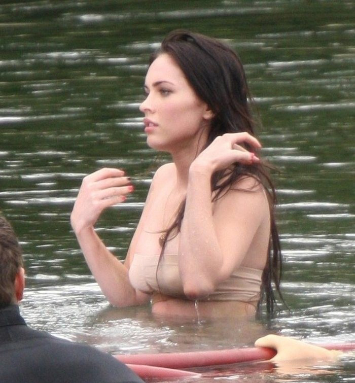 Megan Fox nahá. Foto - 2