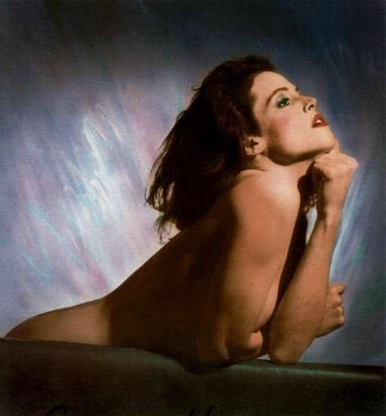 Sigourney Weaver nahá. Foto - 2