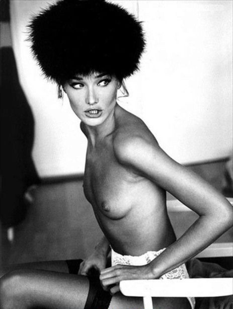 Carla Bruni nude private photos leaked. Gallery - 2