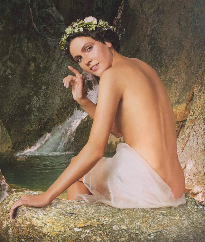 Анастасия Чернобровина голая. Фото - 1