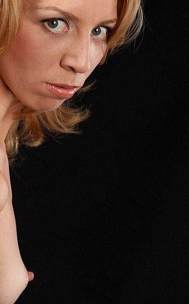 Елена Хрусталёва голая. Фото - 1