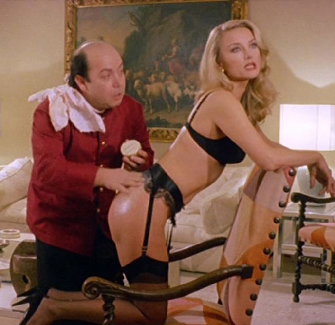Barbara Bouchet with her tits and ass. Gallery - 3