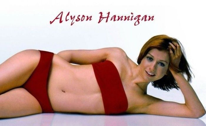 Alyson Hannigan nahá. Foto - 19
