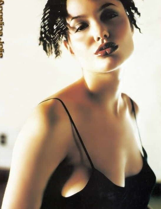 Angelina Jolie Nude. Photo - 41