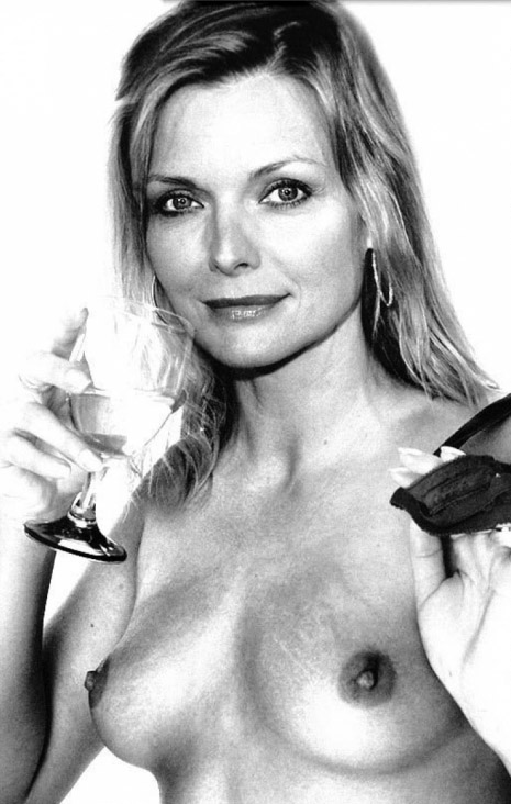 Michelle Pfeiffer Nude. Photo - 109