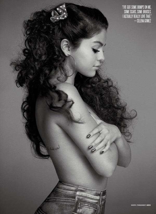 Selena Gomez nahá. Foto - 21
